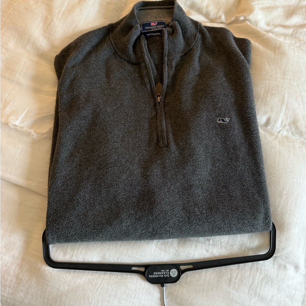 LAST CHANCE!! 
Vineyard Vines Charcoal Zip-Up Pullover